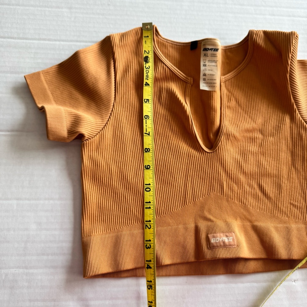 Bo+Tee Game On Ribbed Crop Top - Picture 10 of 10